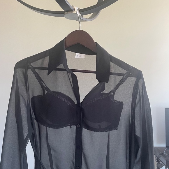 Sheer Black Blouse with Bonus Black Bra - Picture 4 of 10